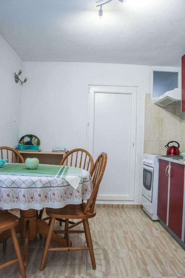 Apartman Marta Banka 외부 사진
